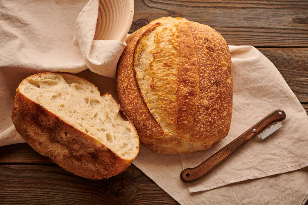 A simple bread recipe that you can use with a banneton for proofing